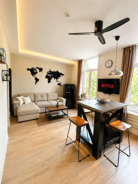 Industrial Style Flat - Heart of Antwerp - Image 1