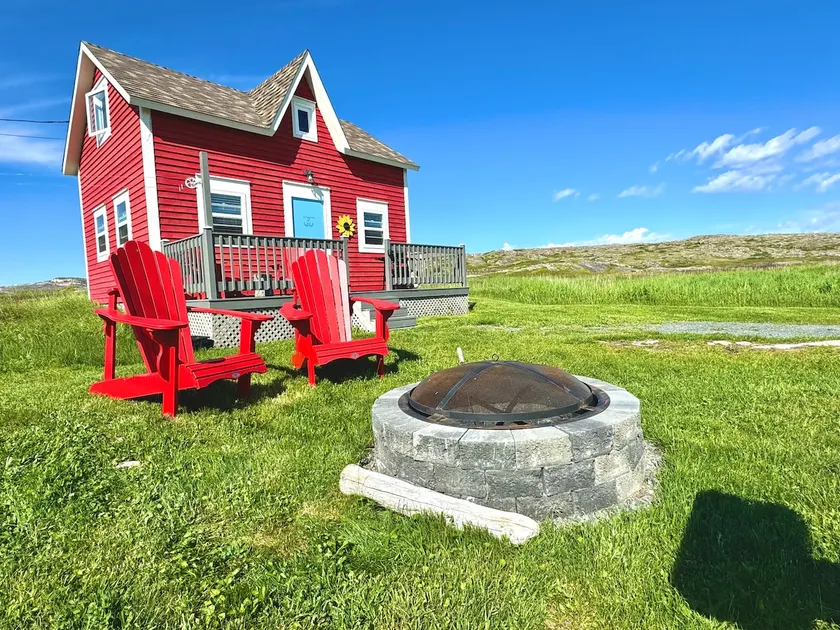 Red Shed Cottage - Image 1