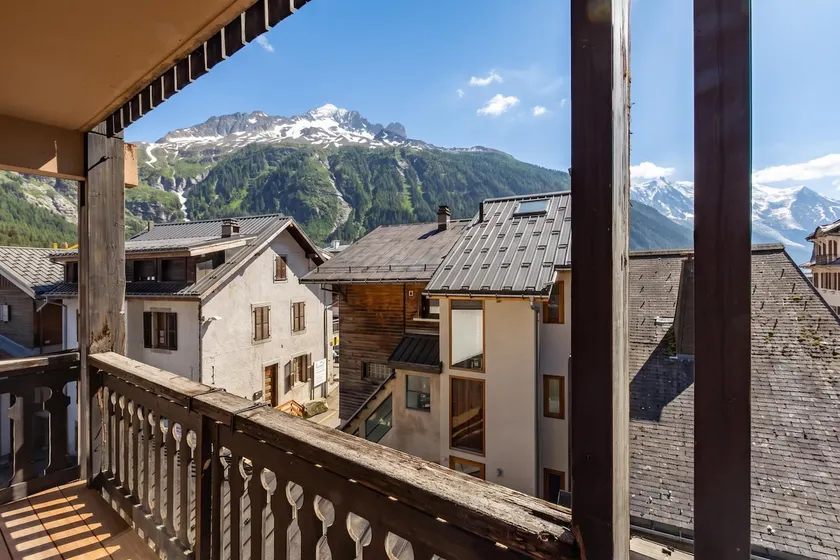 La Persévérance12 Argentière 3BR w/ Mont Blanc Views Near to Ski - Happy Rentals - Image 1