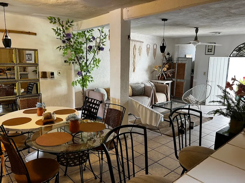 Casa Audi - Image 1