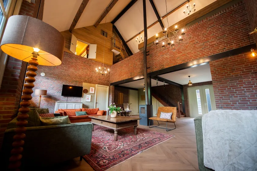 Luxury Winery in orchard (16 people) Limburg - Image 1
