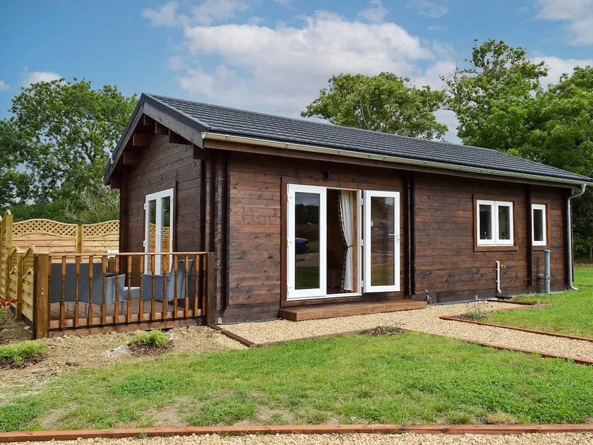 Pheasant Lodge - Uk33402 - Image 1