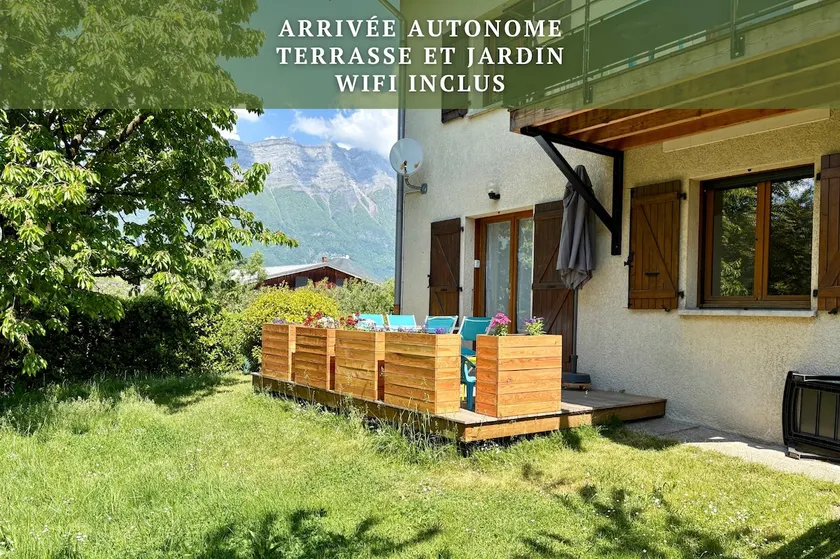 Le Relais des Gayots - Wifi Parking Garden by C.L.G - Image 1