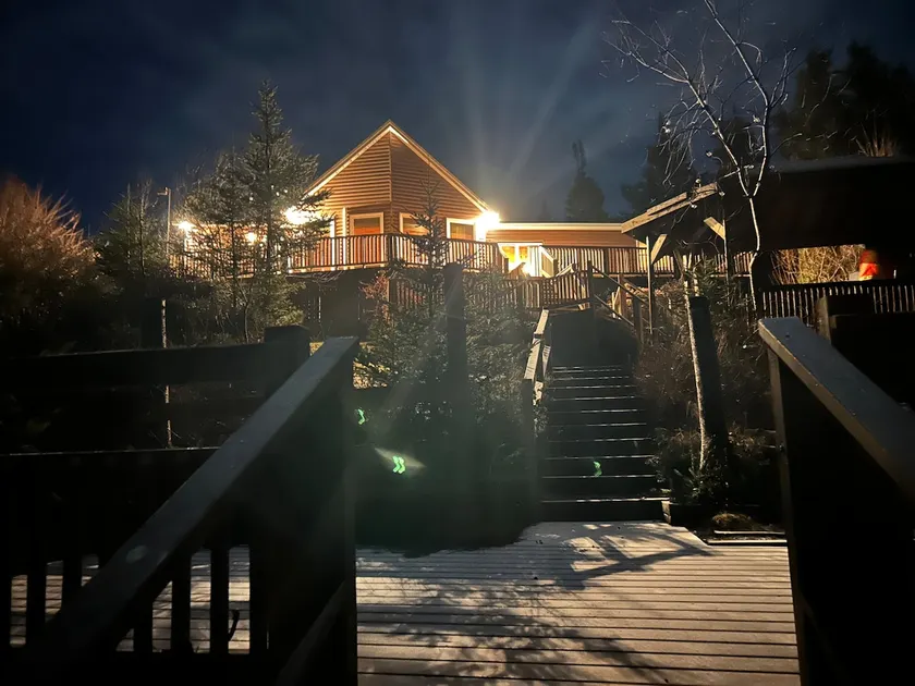 Kay's Chalet Pondside Vacation Home - Image 1