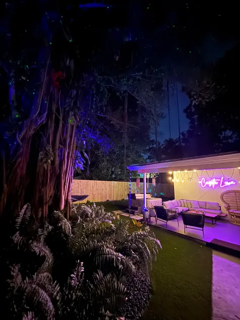 Casita Luna · Dreamy Oasis Hot Tub Under the Stars - Image 1