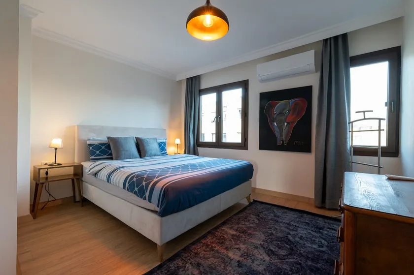 Heart of Alsancak, New & Stylish & Cosy Apartment - Image 1