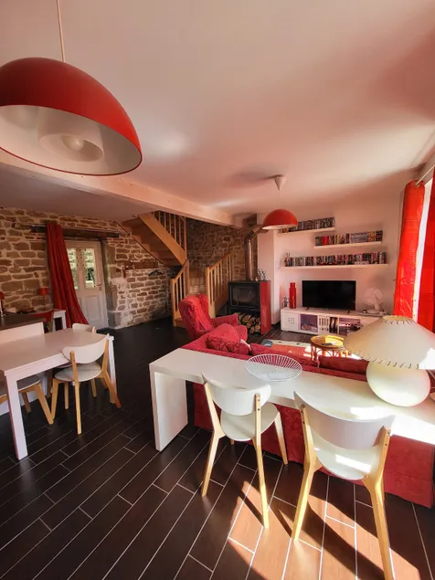 JURA Sud Revermont, pretty little village house - Image 1