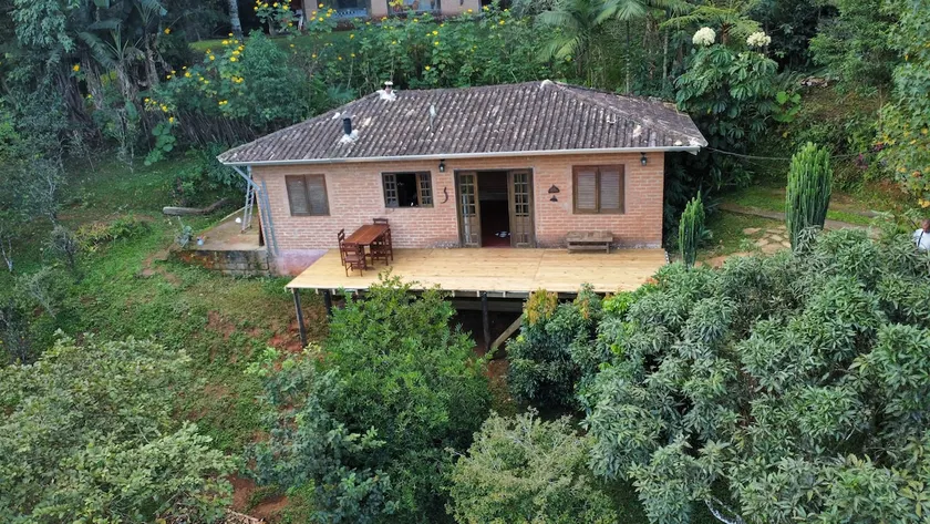 Countryside house - Image 1