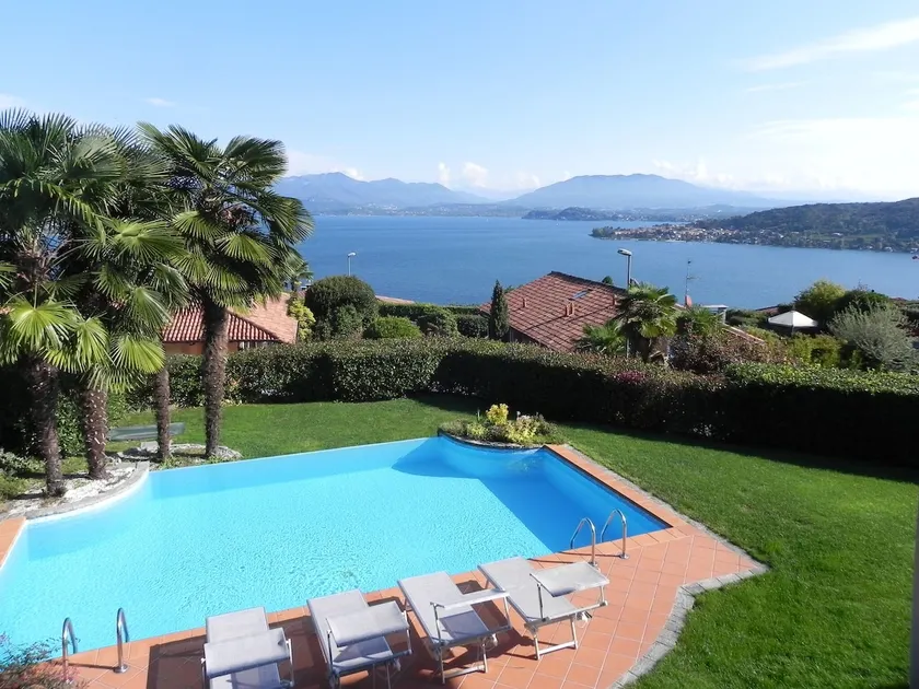 Villa Diamante con Vista Lago Maggiore e Piscina - Image 1