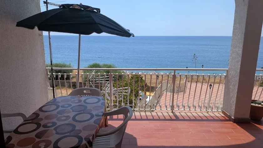 Corallo Blu Apartment by the sea - Image 1