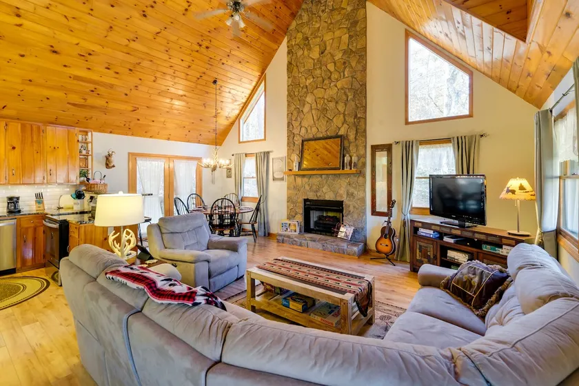 Smoky Mountain Cabin w/ Fire Pit: Hike & Fish! - Image 1