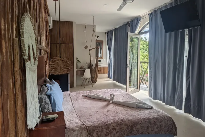 Loft Che · Mayan design and pool - Image 1