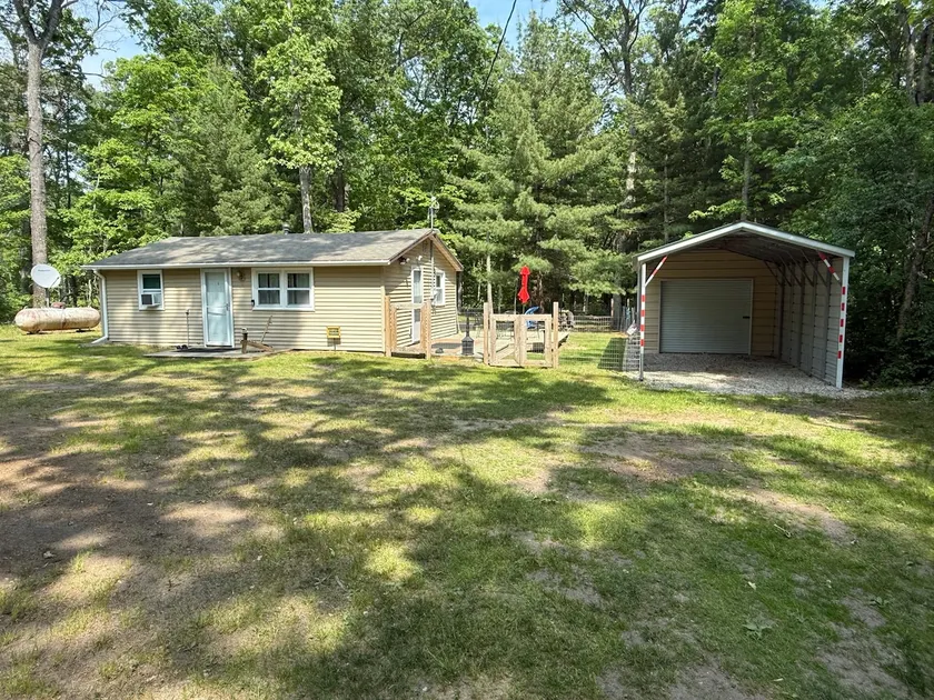 Lil' Gem Wellston, MI 2bd/1ba Sleeps4 Petfriendly - Image 1