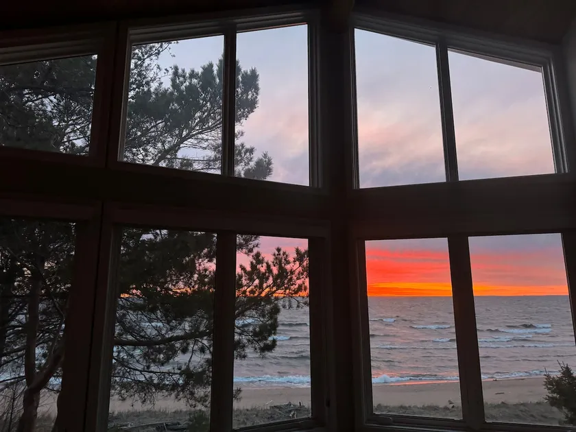 Park Point Vista, a Superior View! Beachfront - Image 1