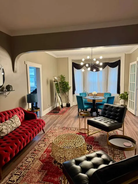 Cozy vintage getaway minutes from downtown! - Image 1