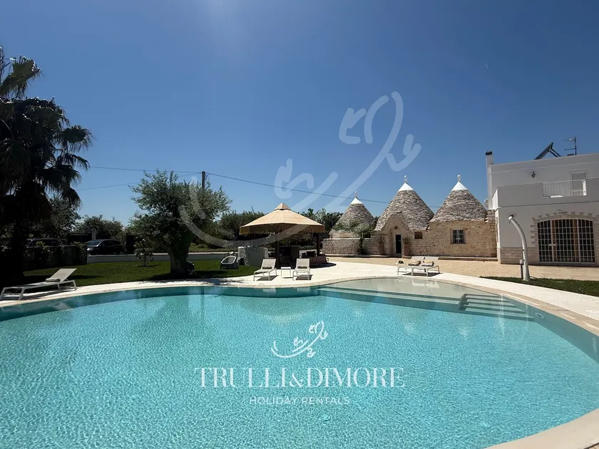 TD Trulli Bruco Large Pool for Family Fun - Image 1