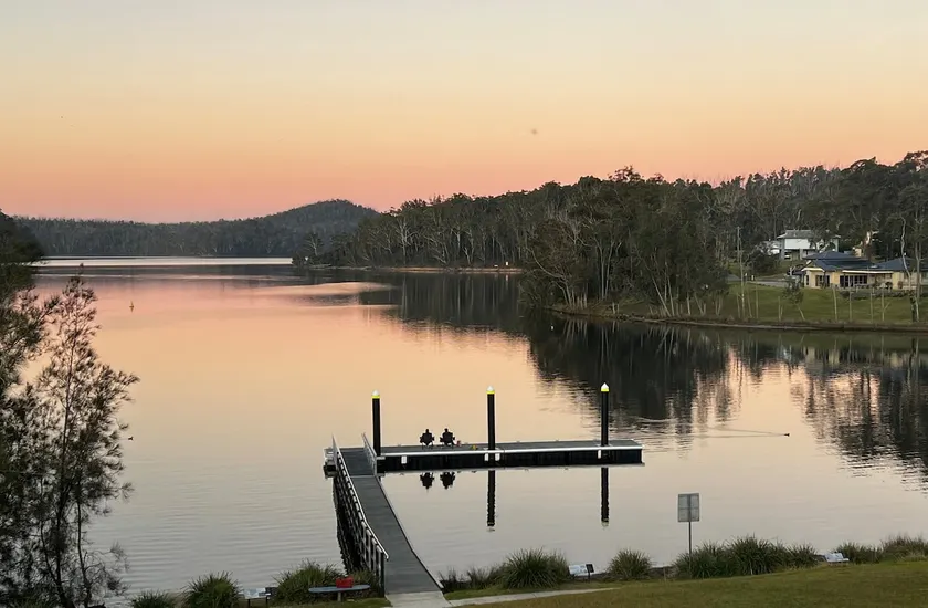 Winya Girragirra lake house - Image 1
