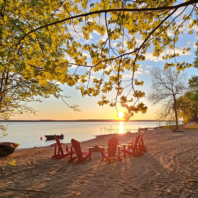 Maple Key Trail Cottage on the Ottawa River - Image 1