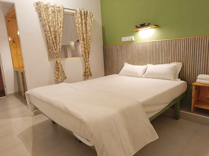 AC Studio Apartment Near Welcare Hospital by Big M - Image 1
