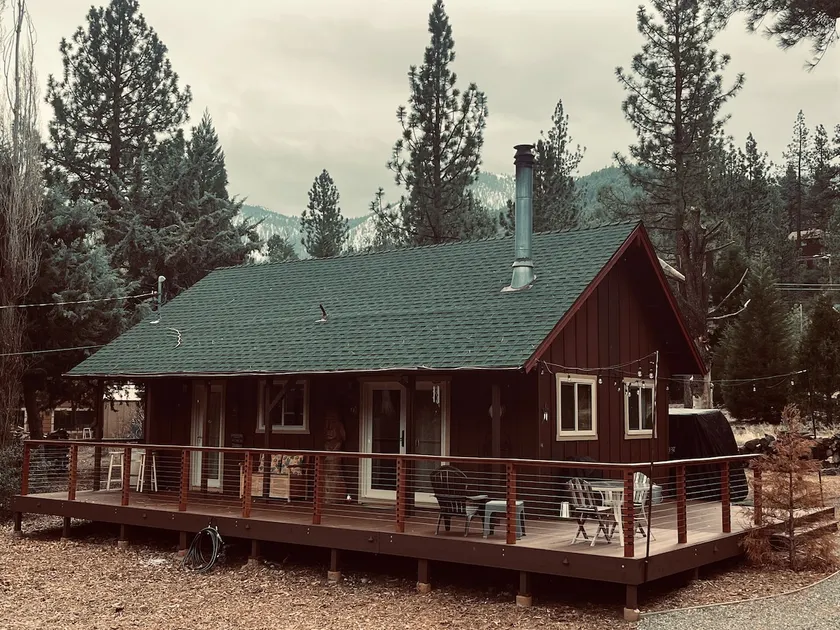 Cozy Pine Mountain Club Cabin w/ Large Deck - Image 1