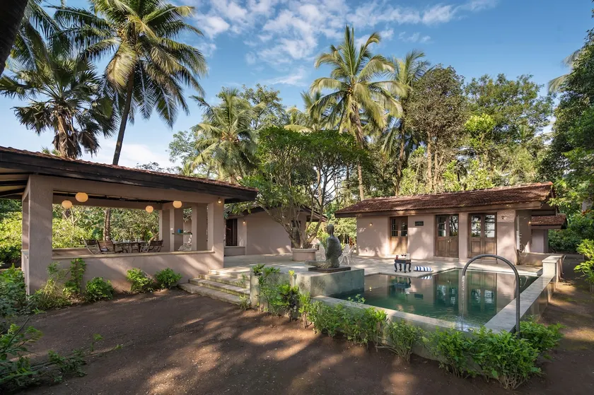 Bay Watch | 3BR Beachfront Villa, Pool & Bonfire - Image 1