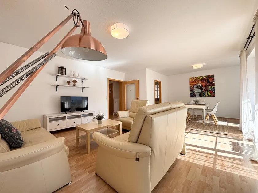 Aposto 2 Cozy apartment with kitchen and balcony - Image 1