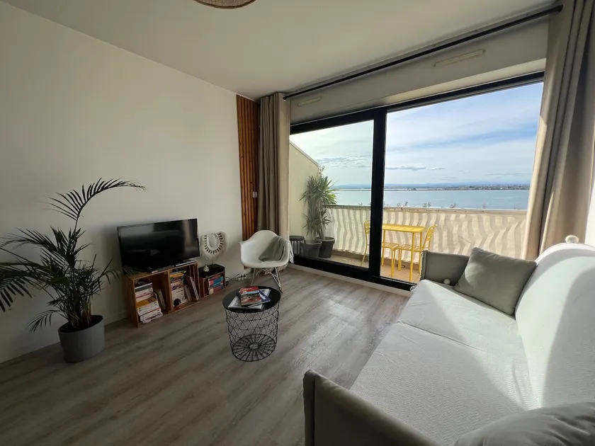 T2 parking sunset view direct beach access🏝 - Image 1