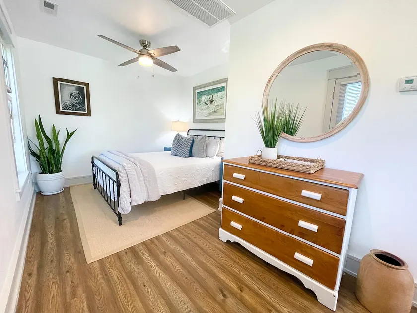 OBX Village Studio - Image 1