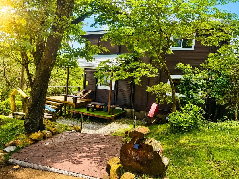 HOLIDAY HOME 1 - Image 1