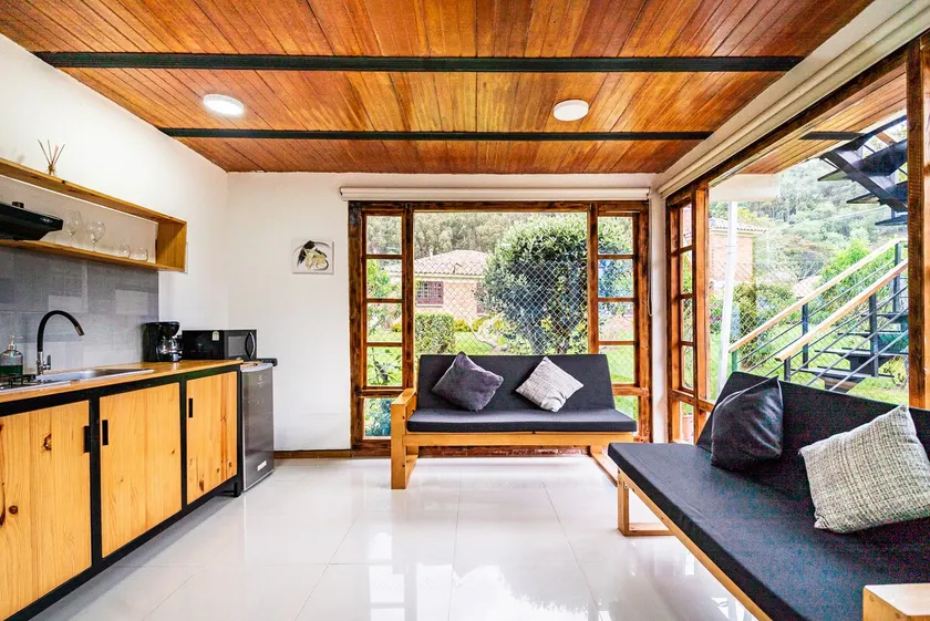 Cozy country apartment, fast Wi-Fi and Netflix - Image 1