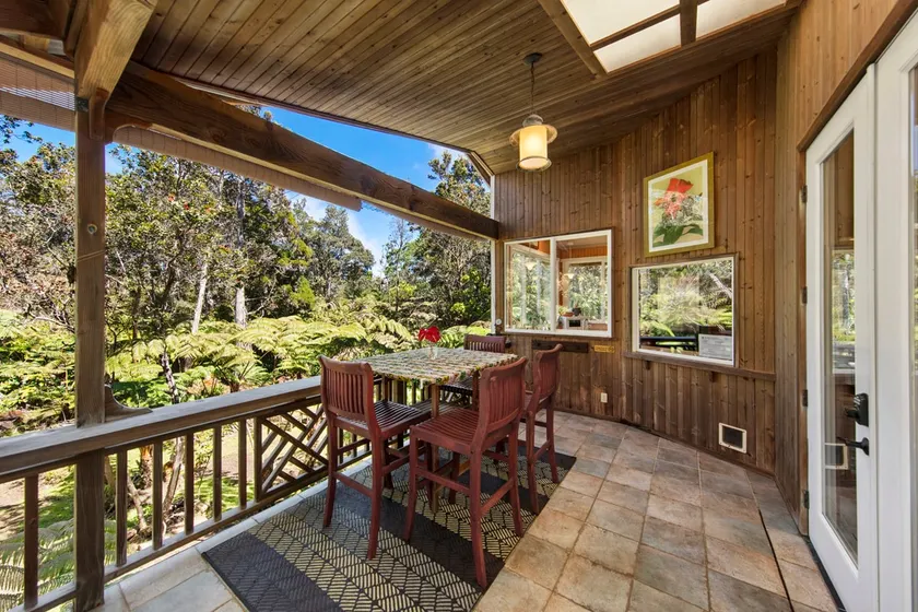 Maile Treehouse in Volcano, Hawaii is \"Magical!\" - Image 1