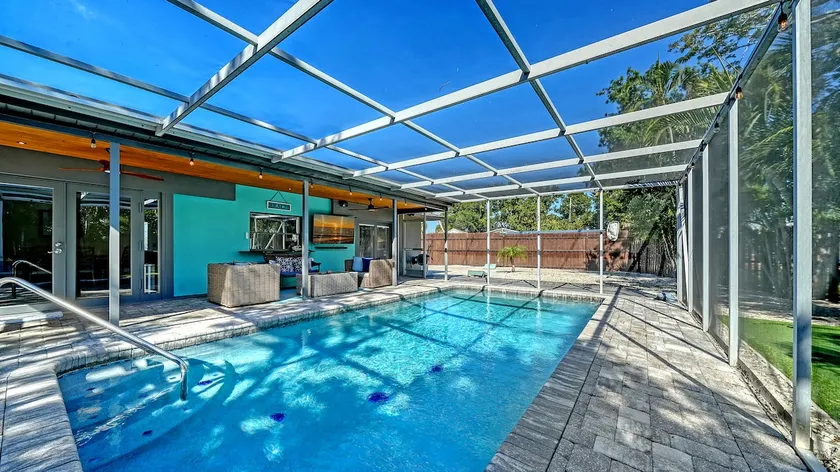 Heated Pool Home - Close to Beaches, Restaurants & More! - Image 1