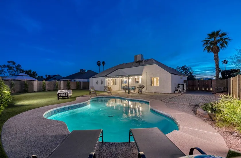 Blue Oasis with Private Heated Pool at NO COST - Image 1