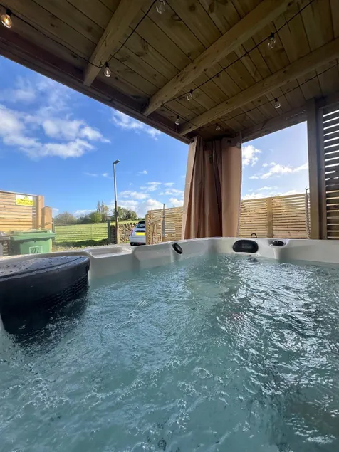 Spa Garden Cottage - Upper Hopton - Image 1