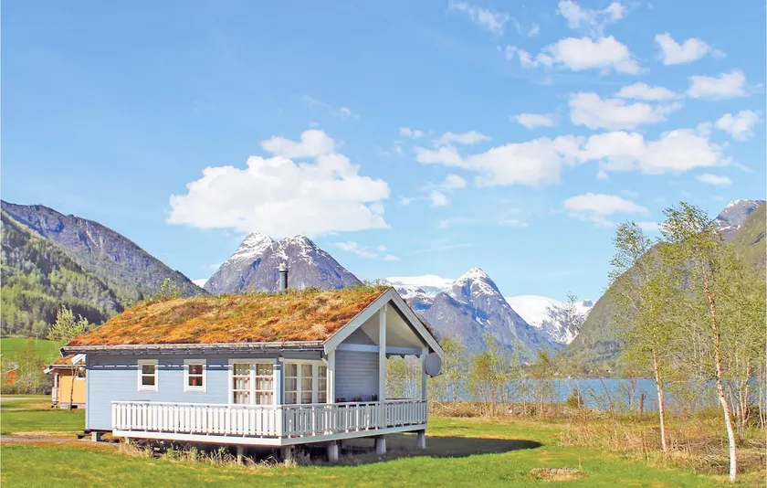 2 Bedroom Stunning Home In Fjærland - Image 1