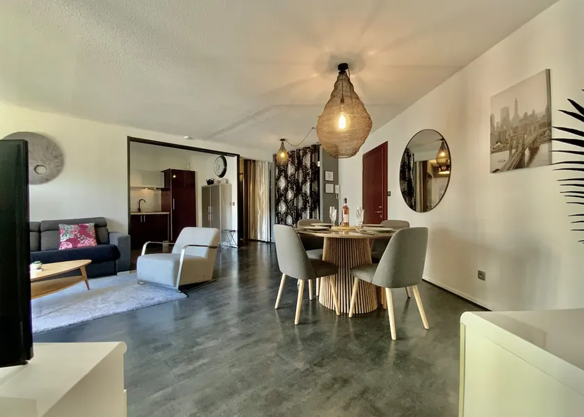 L' Antigone - Air conditioning Wifi and Parking! - Image 1