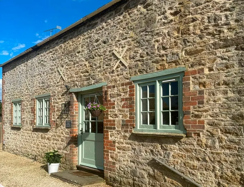 Exceptional Cotswold Cottage | Dogs & Walks - Image 1