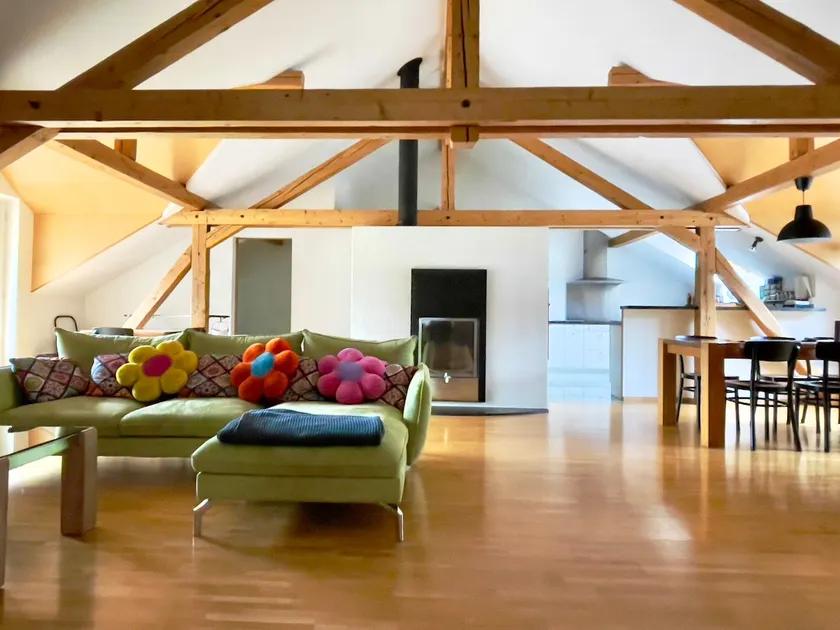 Spacious apartment perfect for families, parking - Image 1
