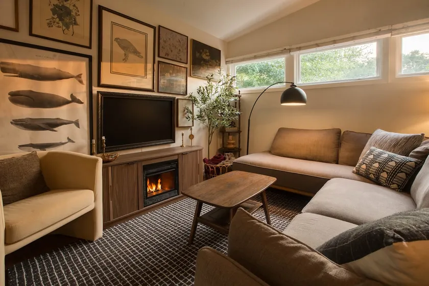 The Botanical Bungalow - Image 1