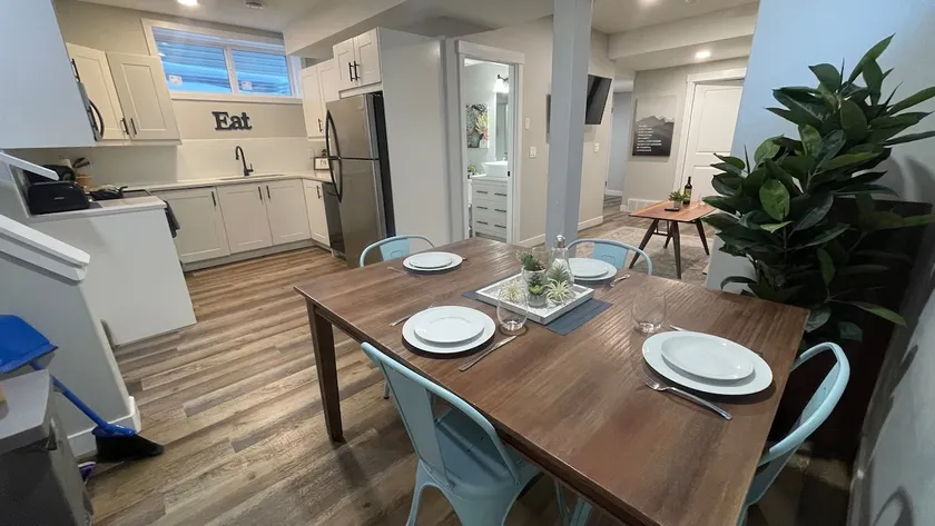 Luxury Brand New Suite - Image 1