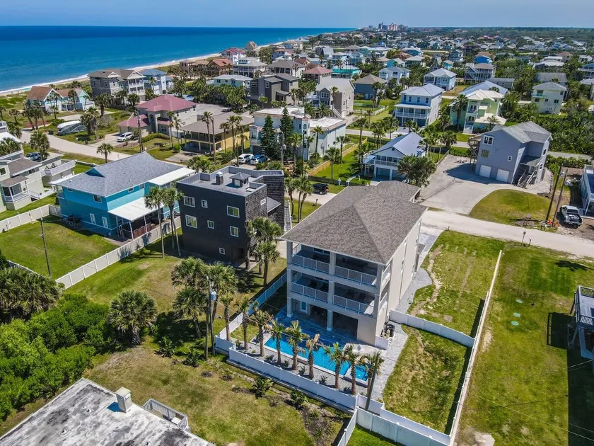 Villa Nautilus New Lux 3 Story Pool Hot Tub Home with Elevator- Steps away from the beach - Image 1