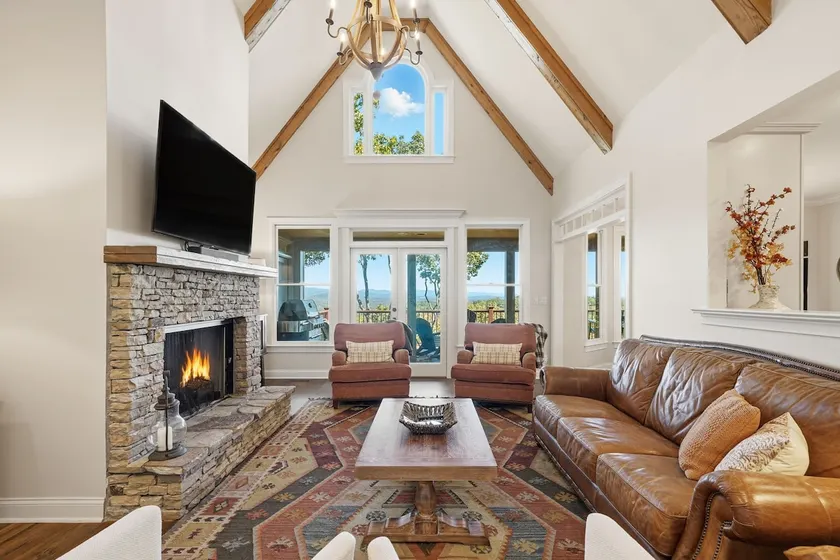 Big Canoe Home with Mountain Views, Game Room, Fire Pit, Sleeps 14 - Image 1