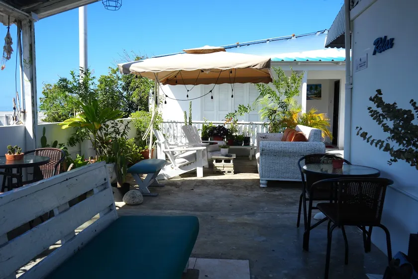 103|Best Value: WIFI,AC,Rooftop,GYM & Beach Steps - Image 1