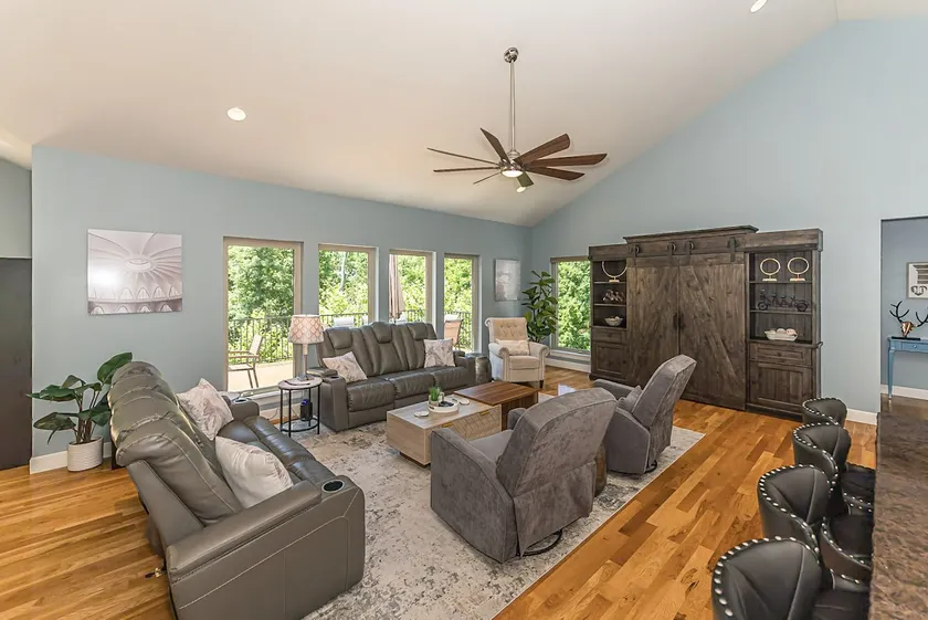 Innsbrook Luxe Escape - Spacious Retreat, Hot Tub - Image 1