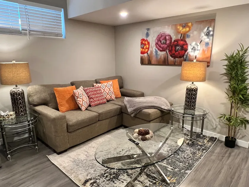 The Pavilion - Exquisite & Cozy Homestyle Suite - Image 1