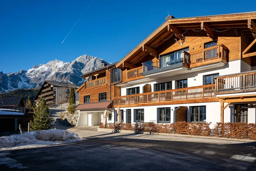 Appartamento Tauernlodge Sonnblick Top 2 con vista montagna, terrazza privata e sauna - Image 1