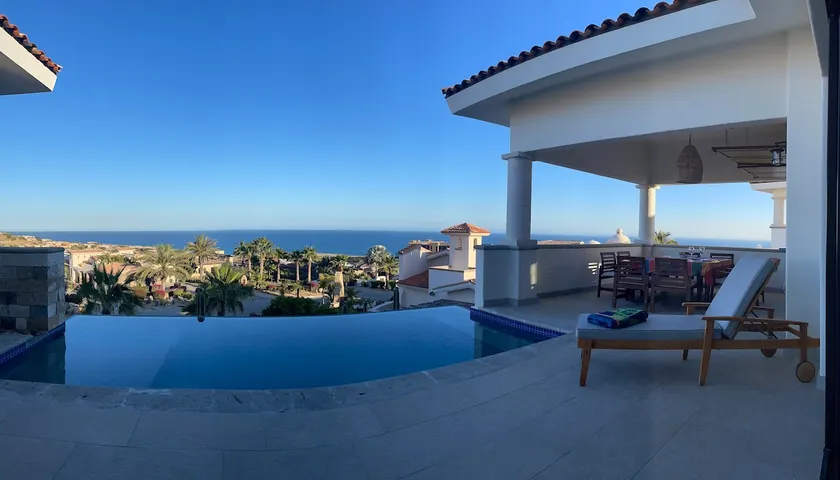 The Portal to the Sea at Puerto los Cabos - Image 1