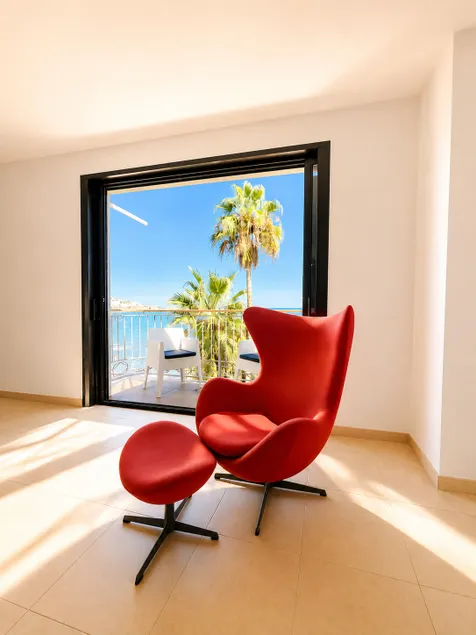 Sebastiano seaview apartment, 10m from the beach. - Image 1