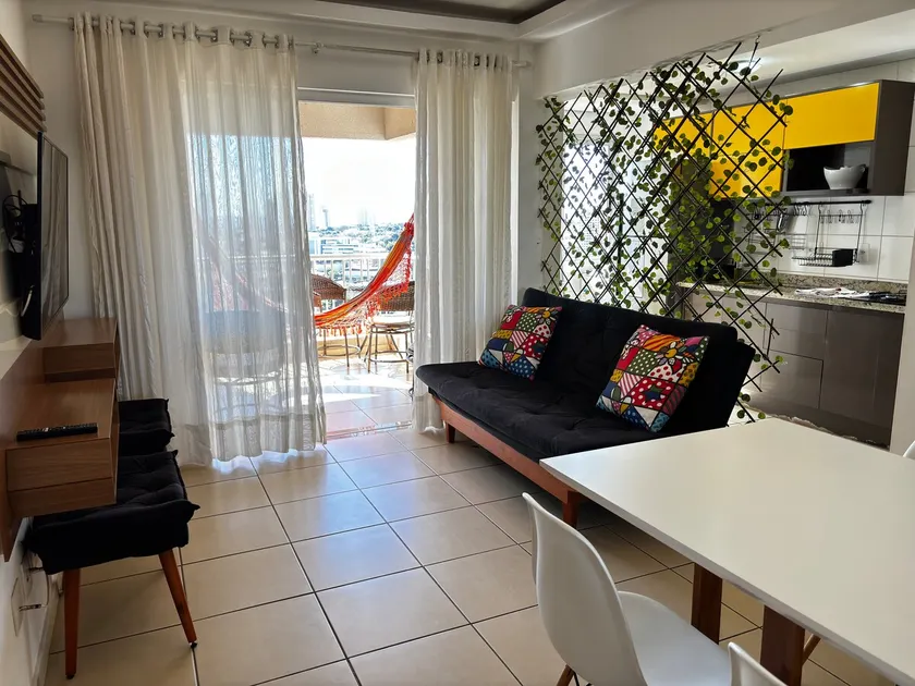 #23X4CH 2 Bedroom Apartment 23rd Floor - Great Location - Image 1