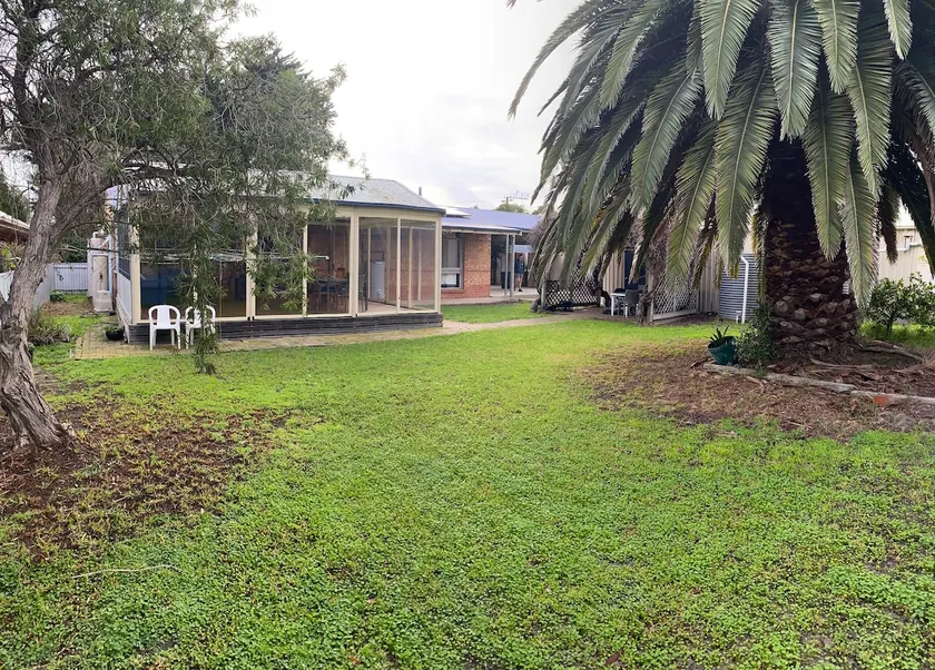 Goolwa Retreat - Image 1